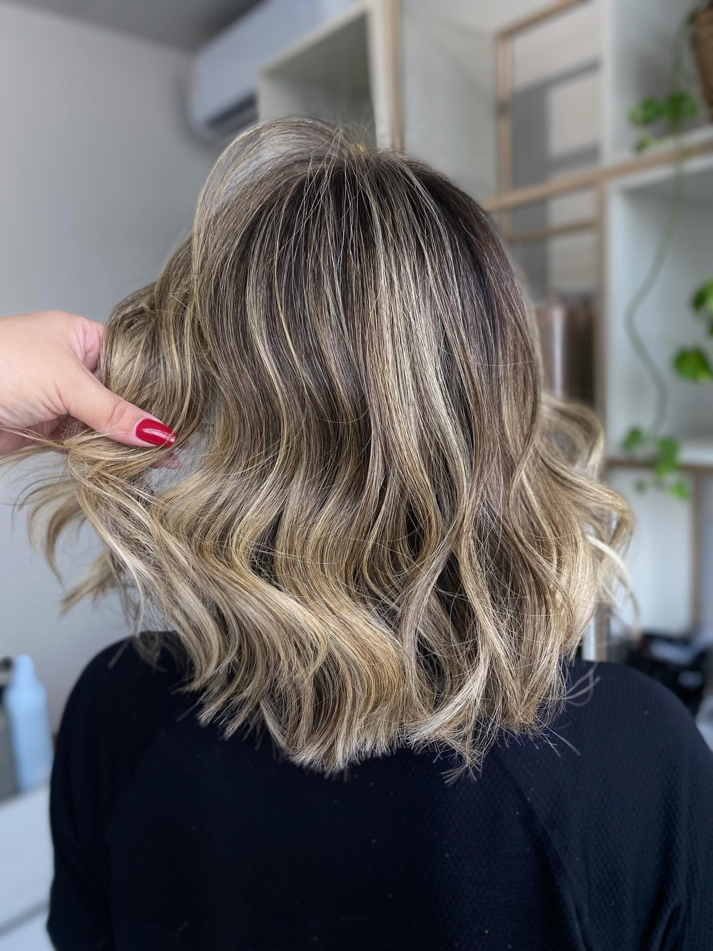Mechas Profissionais em Uberaba MG | Casa AURA Mechas Profissionais em Uberaba MG | Casa AURA